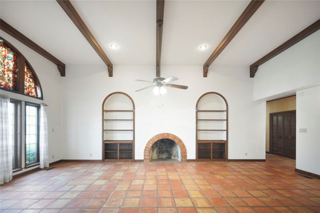 108 E Thompson St, House other with 2 bedrooms, 4 bathrooms and null parking in Jacksboro TX | Image 21