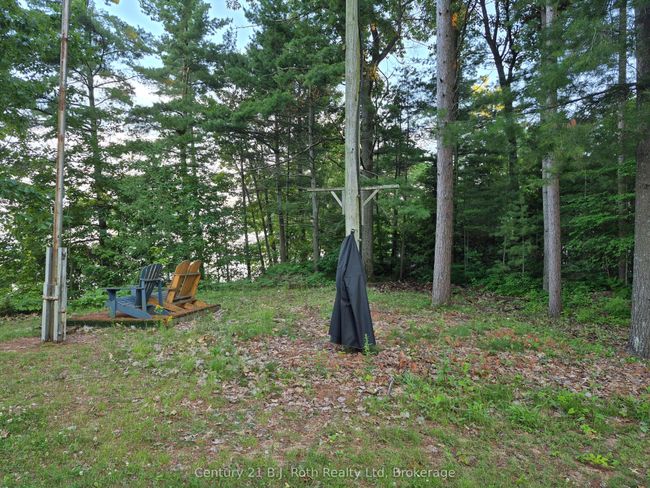 1379 Champlain Rd, Home with 0 bedrooms, 0 bathrooms and null parking in Tiny ON | Image 9