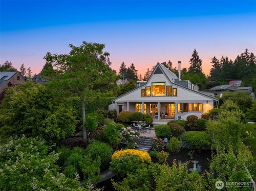 1237 Hawley Way Ne, Bainbridge Island, WA, 98110-2952 | Card Image