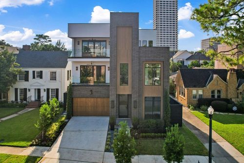 2118 Westgate Dr, Houston, TX, 77019-6426 | Card Image