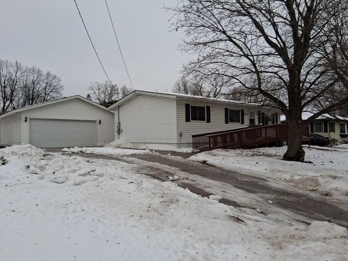 230 Spruce Dr E, Annandale, MN, 55302-3069 | Card Image