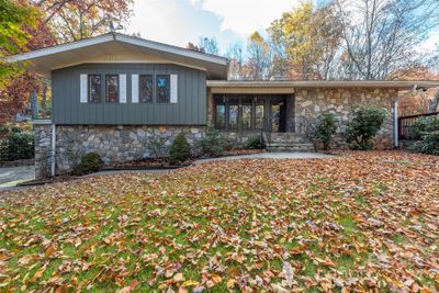 360 Hunt Estates Drive, House other with 4 bedrooms, 3 bathrooms and null parking in Waynesville NC | Image 1