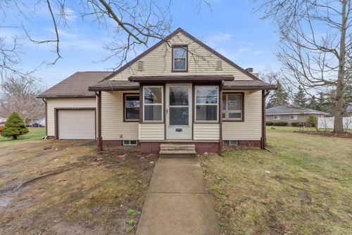 515 Maumee St, Jonesville, MI, 49250-1237 | Card Image