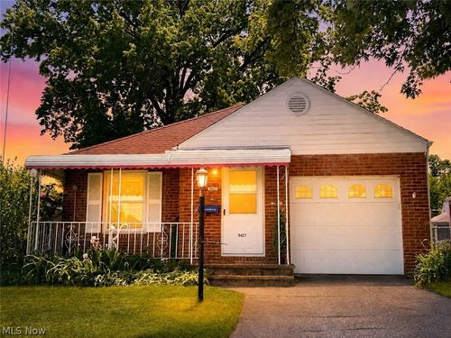 2427 Fortune Ave, Parma, OH, 44134-2228 | Card Image