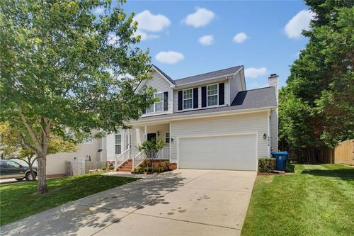 6616 Ivy Stone Dr, Jamestown, NC, 27282-7796 | Card Image