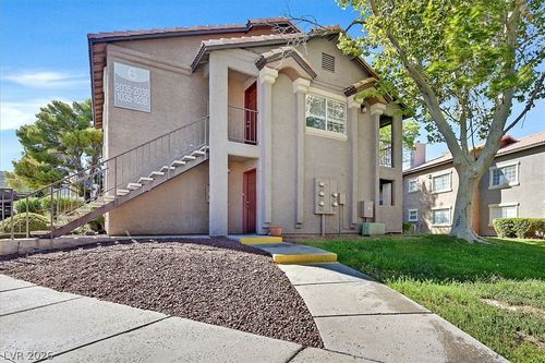 1038-2750 S Durango Dr, Las Vegas, NV, 89117-2636 | Card Image