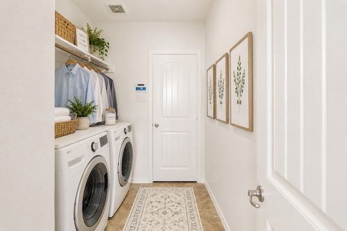 2041 Shady Glen Trl, Princeton, TX, 75407-2661 | Card Image