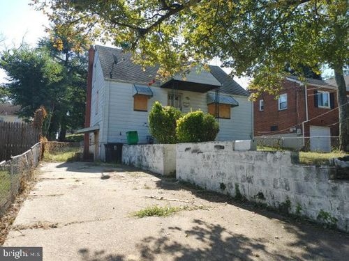 500 Suffolk Ave, CAPITOL HEIGHTS, MD, 20743-3025 | Card Image