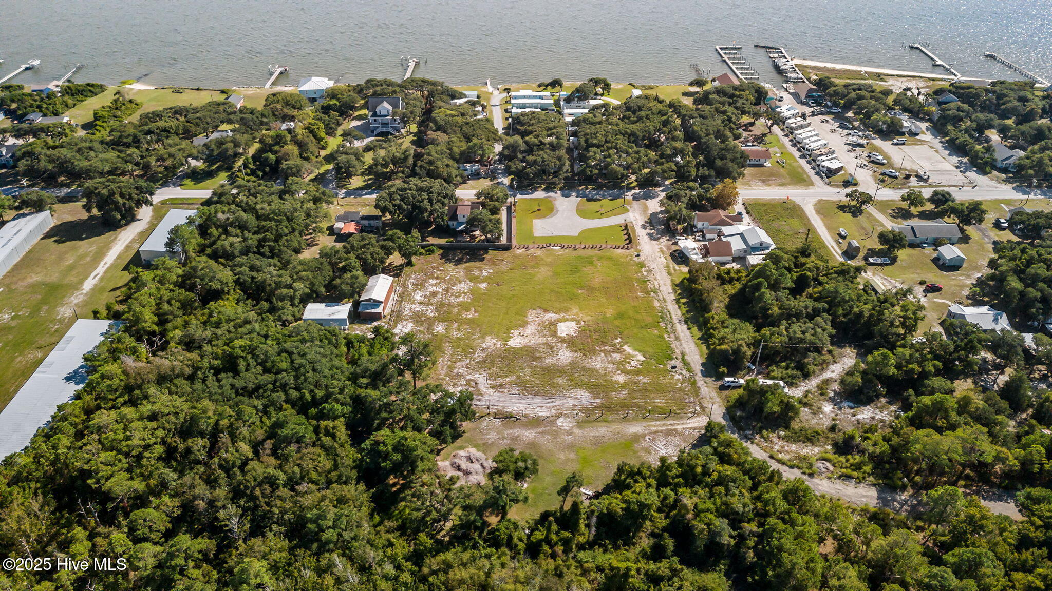 Land in Harkers Island 4