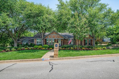 4801 Willow Run Ct, Fort Worth, TX, 76132-1518 | Card Image