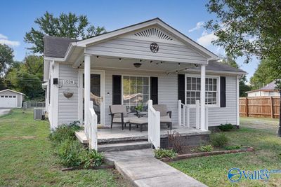 1528 Mckinley Avenue Ne, House other with 3 bedrooms, 2 bathrooms and null parking in Huntsville AL | Image 1