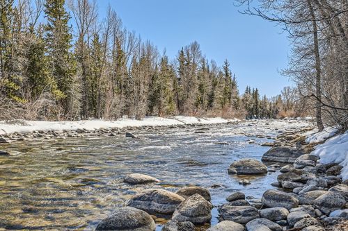 c2-846 Blue River Parkway, SILVERTHORNE, CO, 80498 | Card Image