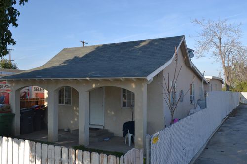 412 Kern Street, Taft, CA, 93268 | Card Image