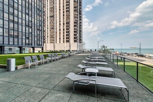 APT-1819 - 910 N Lake Shore Dr, Condo with 3 bedrooms, 2 bathrooms and 1 parking in CHICAGO IL | Image 35