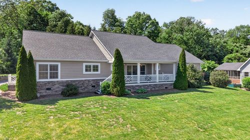 3090 Arrowhead Rd, ROCKINGHAM, VA, 22801 | Card Image