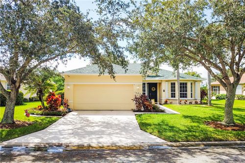 1422 Tradewinds Way, Sebastian, FL, 32958-8814 | Card Image