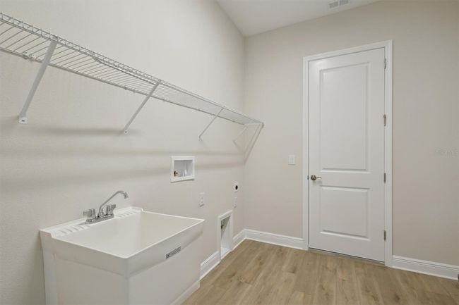 14531 Swiss Bridge Dr, House other with 5 bedrooms, 4 bathrooms and null parking in Lithia FL | Image 26