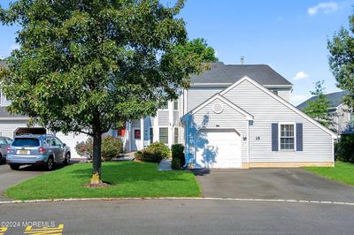 15 Pagoda Lane, Condo with 2 bedrooms, 1 bathrooms and null parking in Freehold NJ | Image 1