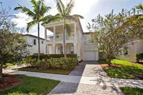 3134 Ne 2nd Dr, Homestead, FL, 33033 | Card Image
