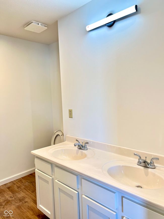 521 N Swain St, House other with 3 bedrooms, 2 bathrooms and null parking in Ingalls IN | Image 17