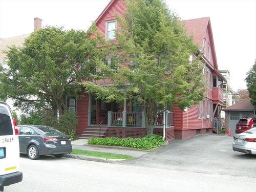 66 Fruit St, Worcester, MA, 01609-2150 | Card Image