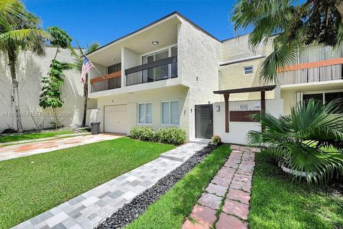 5-9133 Fontainebleau Blvd, Miami, FL, 33172-4371 | Card Image