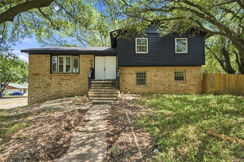 1302 N Bailey St, Mexia, TX, 76667-2216 | Card Image