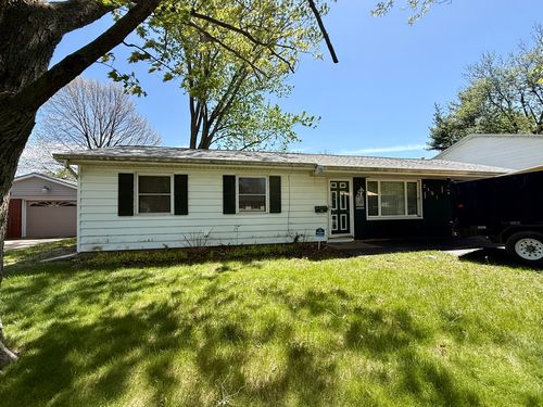 2301 Rainbow Vw, Urbana, IL, 61802-5623 | Card Image