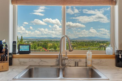 84 River Rd, Townsend, MT, 59644-9743 | Card Image