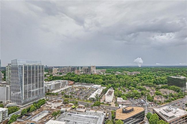APT-1507 - 3338 Peachtree Rd Ne, Condo with 2 bedrooms, 2 bathrooms and 2 parking in Atlanta GA | Image 63