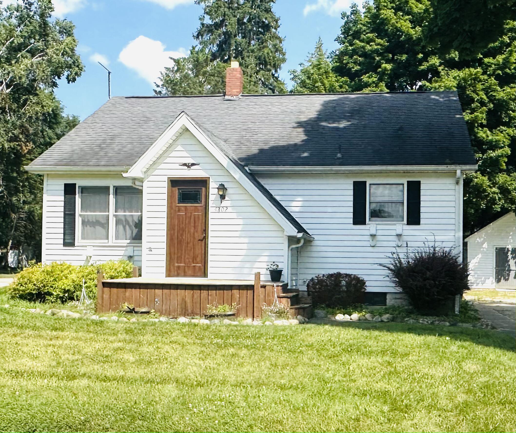 Seeger St, Cass City, MI 48726