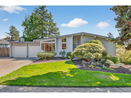 15017 Nw Oakmont Loop, Beaverton, OR, 97006-5574 | Card Image