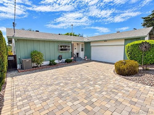 8815 Joris Way, La Mesa, CA, 91941-6614 | Card Image