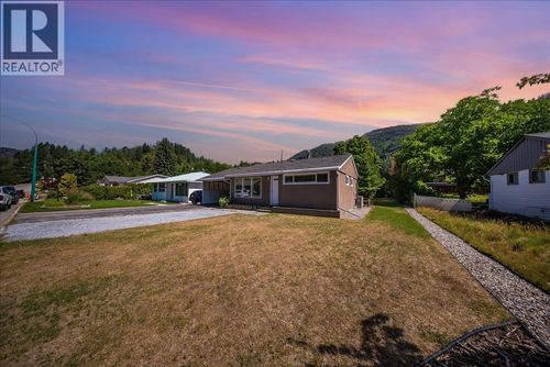 53 Hazlewood Drive, Trail, BC, V1R1G1 | Card Image