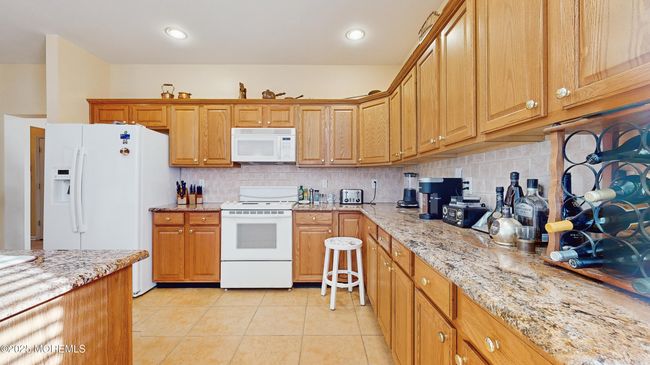 14 Edgewater Path, Home with 2 bedrooms, 2 bathrooms and null parking in BARNEGAT NJ | Image 5