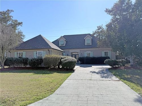 195 Stonehaven Dr, Belle Chasse, LA, 70037-2018 | Card Image