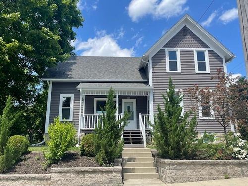304 High Street, Hartford, WI, 53027 | Card Image