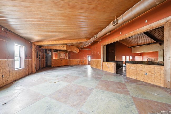 410 S Interstate 35, Home with 0 bedrooms, 0 bathrooms and null parking in Pearsall TX | Image 29