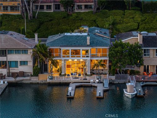 701 Bayside Dr, Newport Beach, CA, 92660-6107 | Card Image
