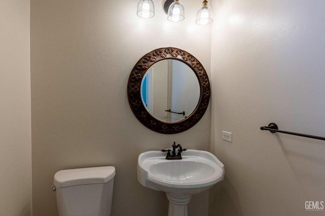 2416 Edingal Dr, House other with 4 bedrooms, 3 bathrooms and null parking in Bakersfield CA | Image 28