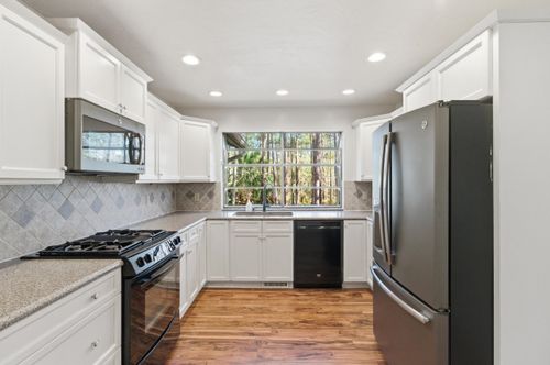 407 Nottingham Ct, Tallahassee, FL, 32312-1443 | Card Image
