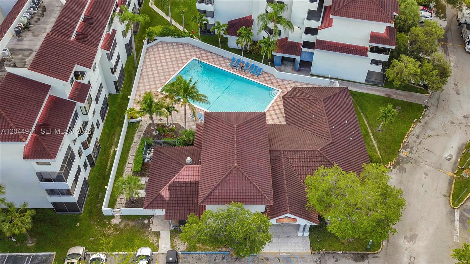 Residential in Miami 3