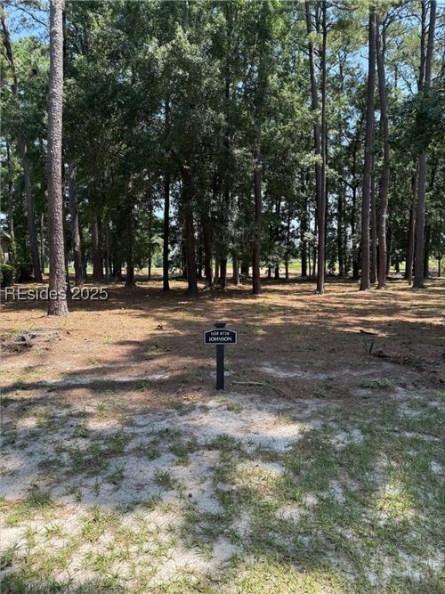 47 Manchester Ct, Bluffton, SC, 29910-7455 | Card Image