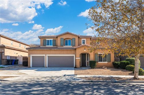 4290 Hernandez St, Jurupa Valley, CA, 92509-3300 | Card Image