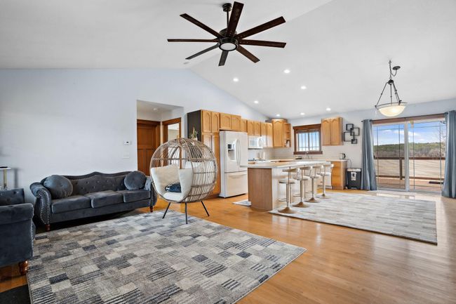 572 172 Nd St, House other with 4 bedrooms, 3 bathrooms and null parking in Hammond WI | Image 5