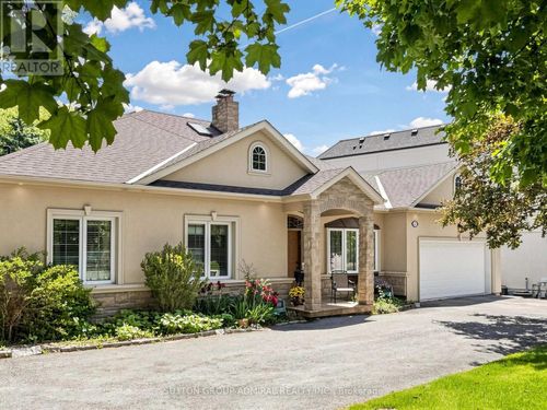 3 Raymond Drive, Vaughan (Crestwood-Springfarm-Yorkhill), ON, L4J2E5 | Card Image