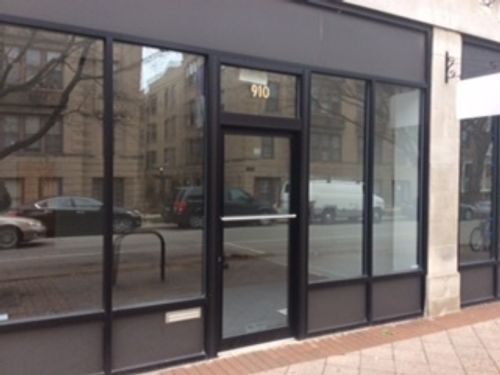 910 Sherman Ave, Evanston, IL, 60202-1704 | Card Image