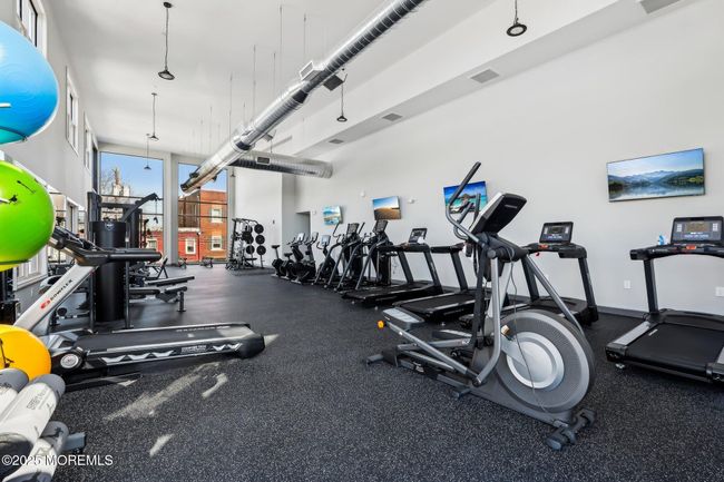 202 - 258 Morris Ave, Condo with 2 bedrooms, 2 bathrooms and null parking in Long Branch NJ | Image 5