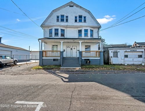15 Wall St, Wilkes Barre, PA, 18702-4658 | Card Image