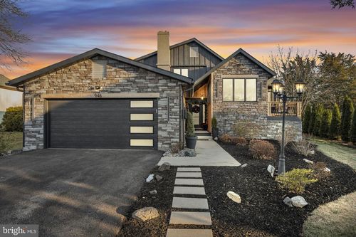 948 Heritage Dr, GETTYSBURG, PA, 17325-8965 | Card Image